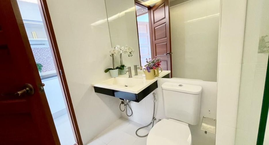 For sale 1 bed condo in Din Daeng, Bangkok