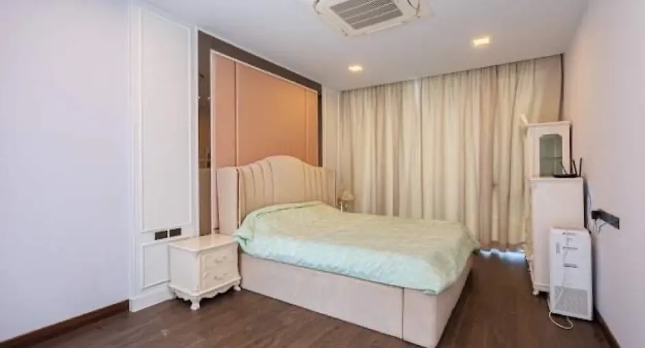 Haus zum Kauf und zur Miete mit 4 Zimmer in Prawet, Bangkok