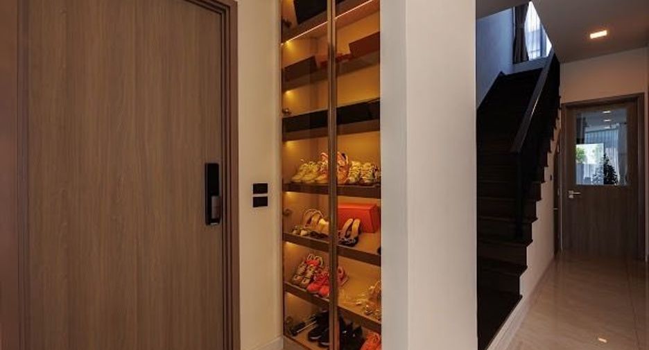 Продажа и аренда 4 спальни дом в Пращет, Бангкок