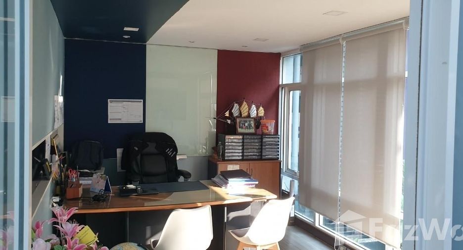 For sale office in Khan Na Yao, Bangkok