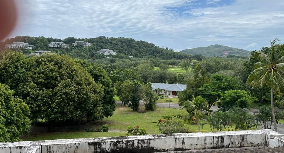 For sale 3 bedrooms condo in Thalang, Phuket
