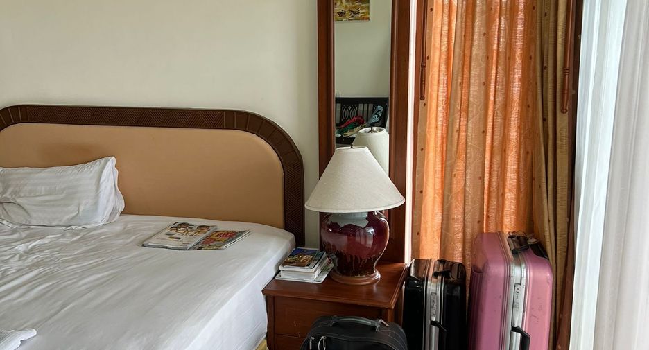 For sale 3 bedrooms condo in Thalang, Phuket