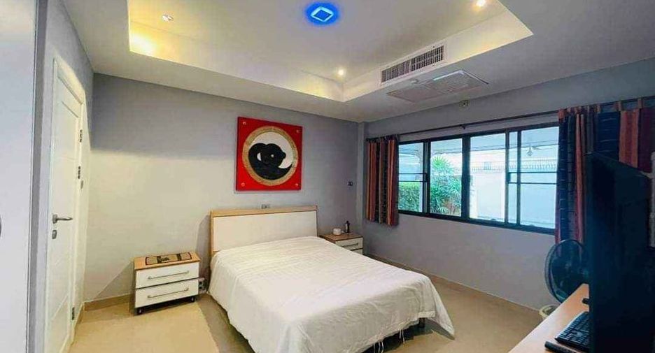 For sale 4 ベッドルーム villa in Bang Lamung, Chonburi