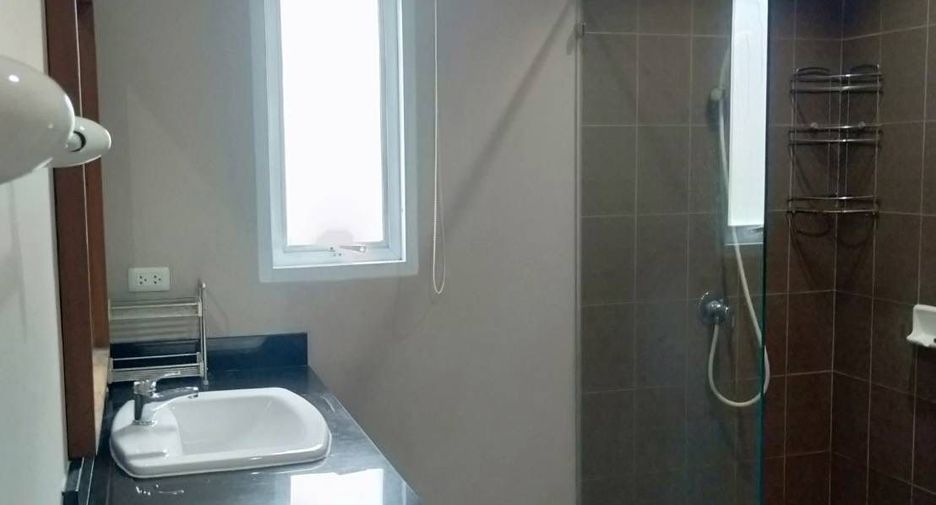 For sale 3 bedrooms house in Bang Lamung, Chonburi