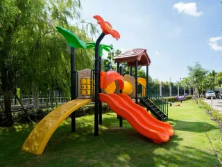 For sale 2 bedrooms condo in Bang Khun Thian, Bangkok