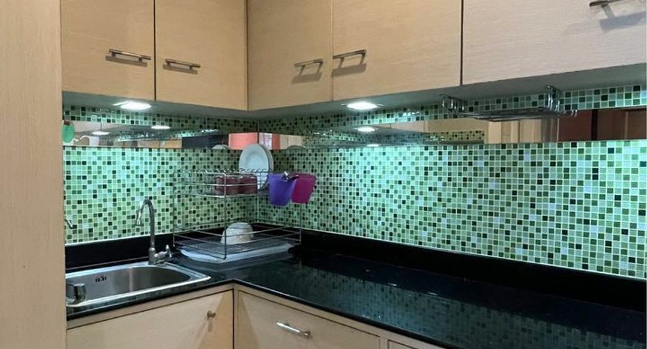 For sale 1 bed condo in Bang Rak, Bangkok