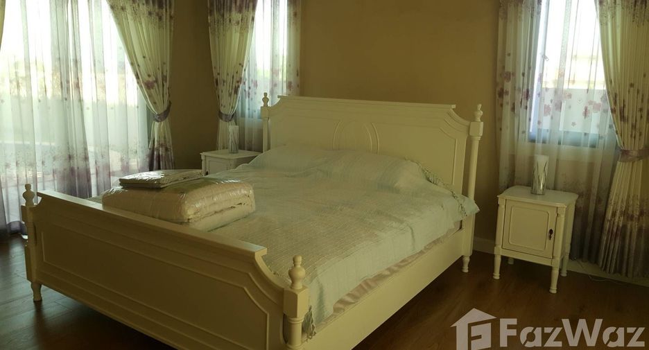 For sale 3 bedrooms villa in Sattahip, Chonburi