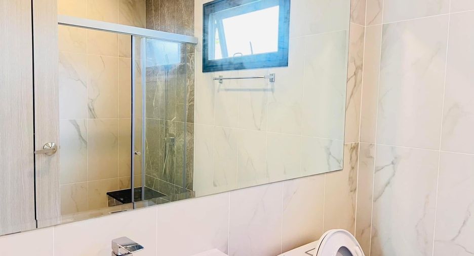 For sale 4 bedrooms house in Mueang Phuket, Phuket