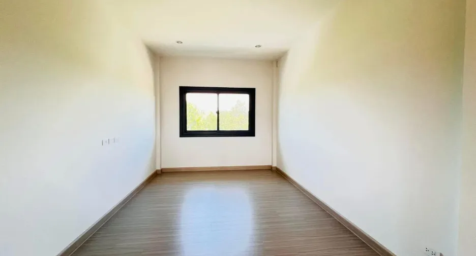 For sale 4 bedrooms house in Mueang Phuket, Phuket