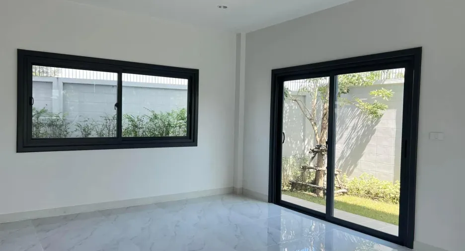 For sale 4 bedrooms house in Mueang Phuket, Phuket