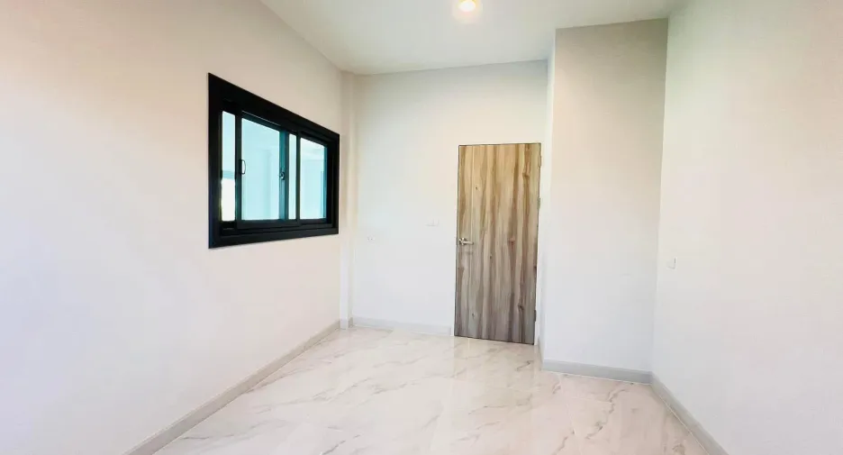 For sale 4 bedrooms house in Mueang Phuket, Phuket