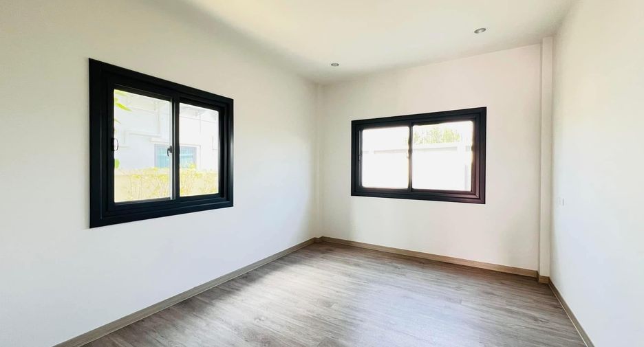 Casa en venta de 4 habitaciones en Mueang Phuket, Phuket