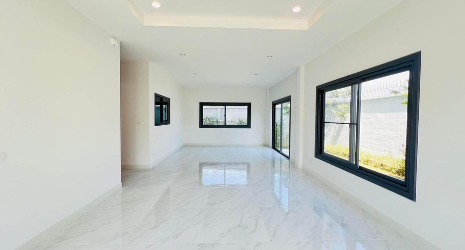 Casa en venta de 4 habitaciones en Mueang Phuket, Phuket