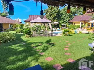 Hotel en venta de 7 habitaciones en Mueang Rayong, Rayong