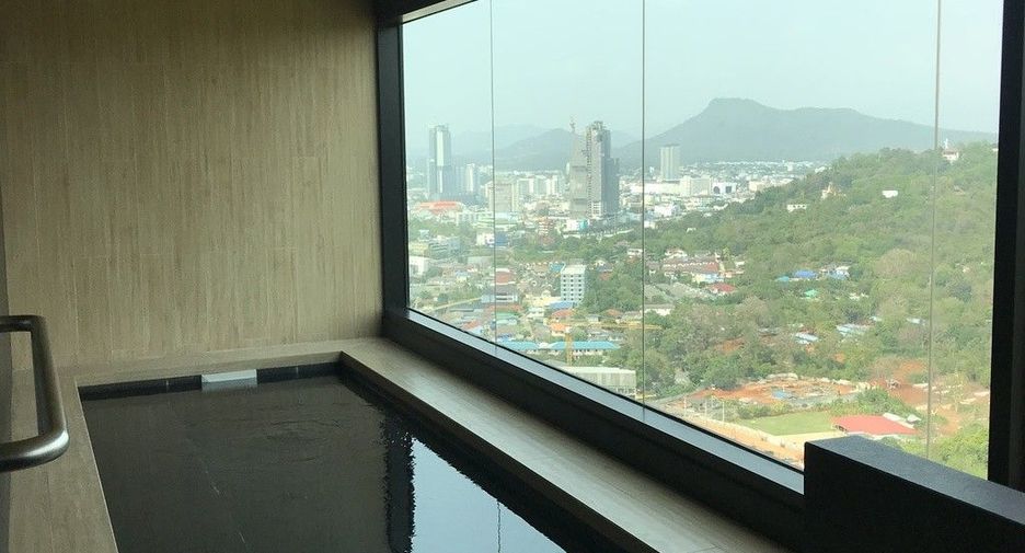 For sale and for rent 2 bedrooms condo in Si Racha, Chonburi