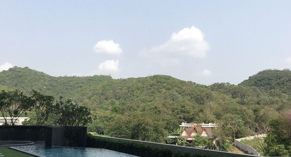 For sale and for rent 2 bedrooms condo in Si Racha, Chonburi