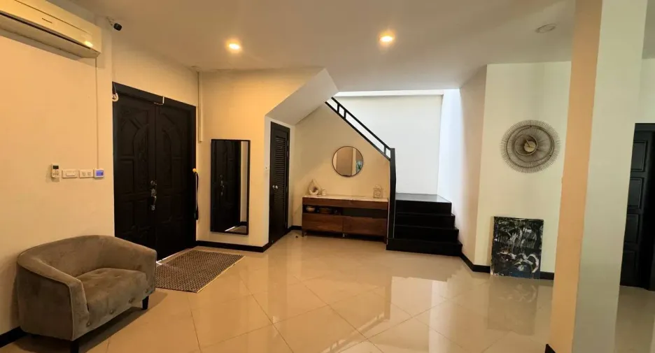 For sale 4 bedrooms villa in Mueang Phuket, Phuket