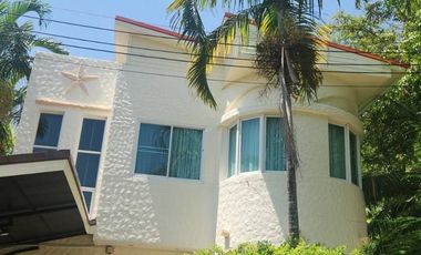 À vendre 4 chambres villa à Mueang Phuket, Phuket