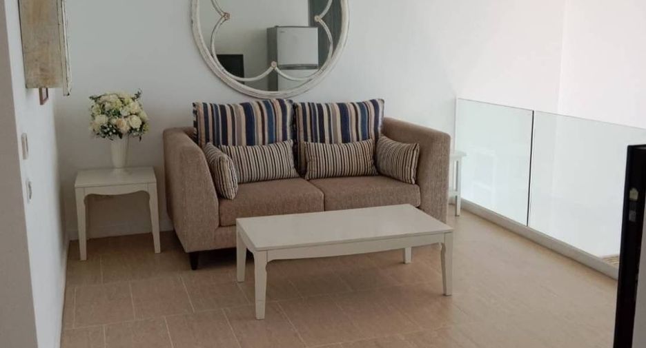 For rent 3 bedrooms condo in Bang Lamung, Chonburi