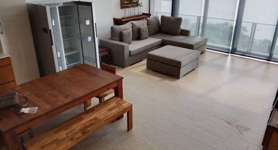 For rent 3 bedrooms condo in Bang Lamung, Chonburi