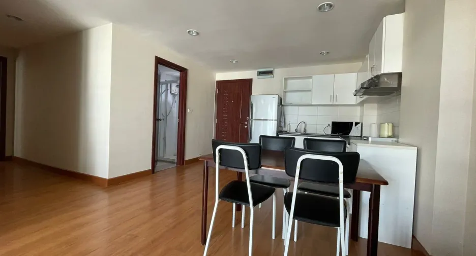 For sale 2 bedrooms condo in Mueang Phuket, Phuket