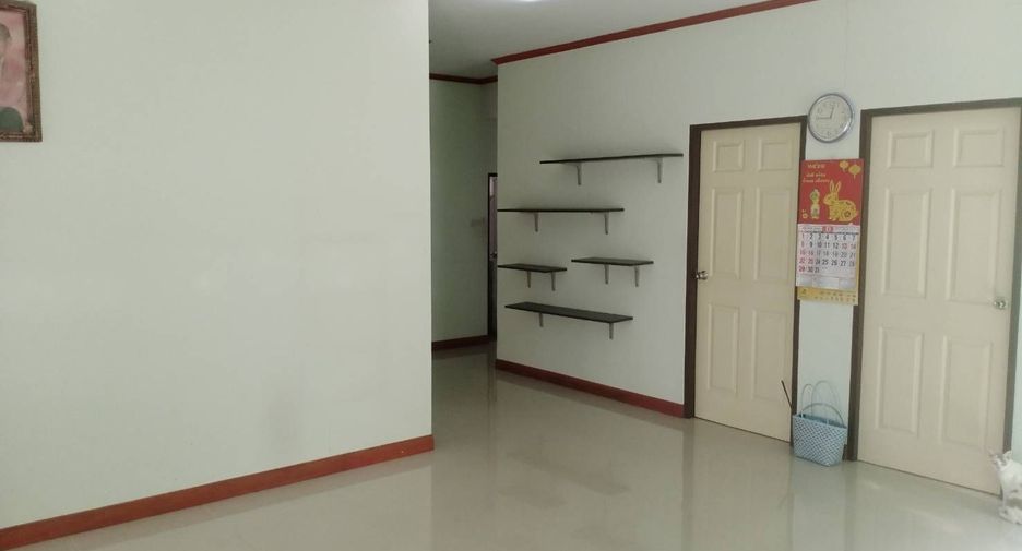 Casa en venta de 3 habitaciones en Pluak Daeng, Rayong
