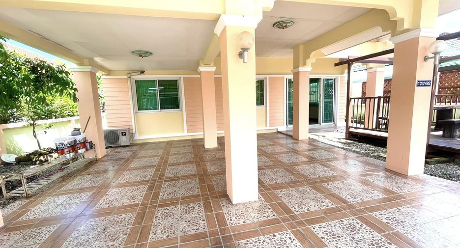 Casa en venta de 3 habitaciones en Pluak Daeng, Rayong
