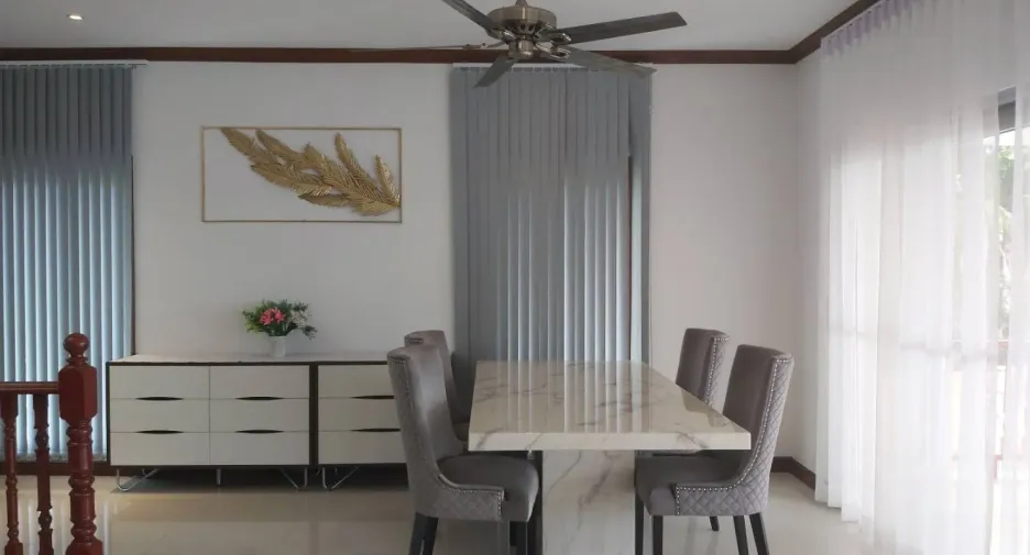 For sale 5 bedrooms villa in Mueang Phuket, Phuket