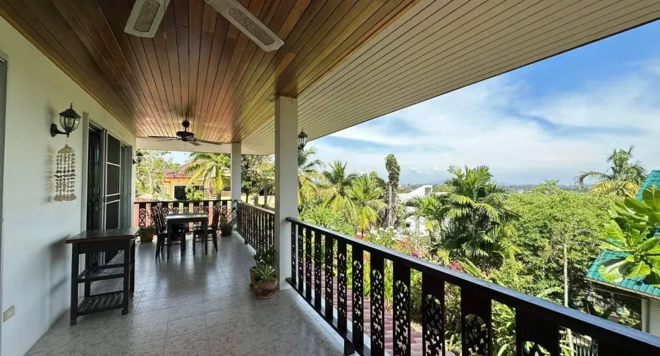 For sale 5 bedrooms villa in Mueang Phuket, Phuket