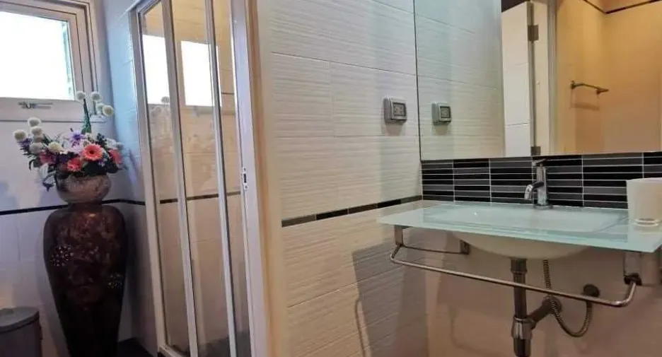For rent 2 bedrooms condo in Bang Lamung, Chonburi