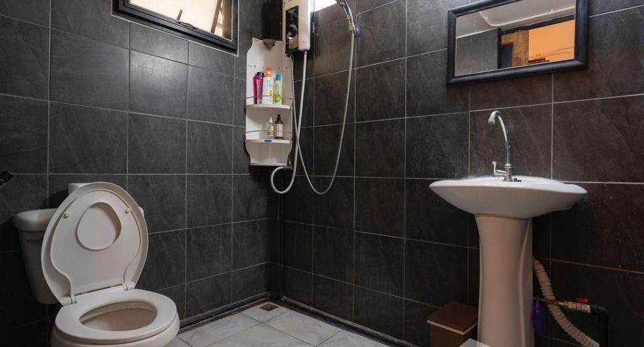 Haus zum Kauf mit 4 Zimmer in Thalang, Phuket