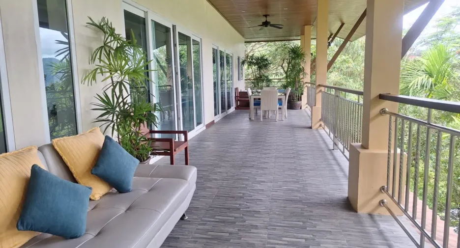 For rent 6 bedrooms villa in Kathu, Phuket