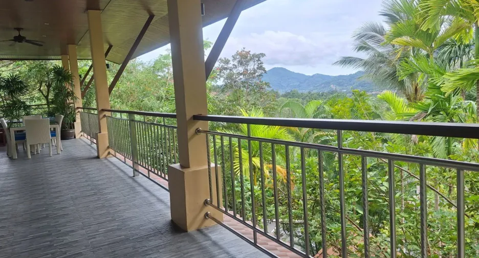 For rent 6 bedrooms villa in Kathu, Phuket