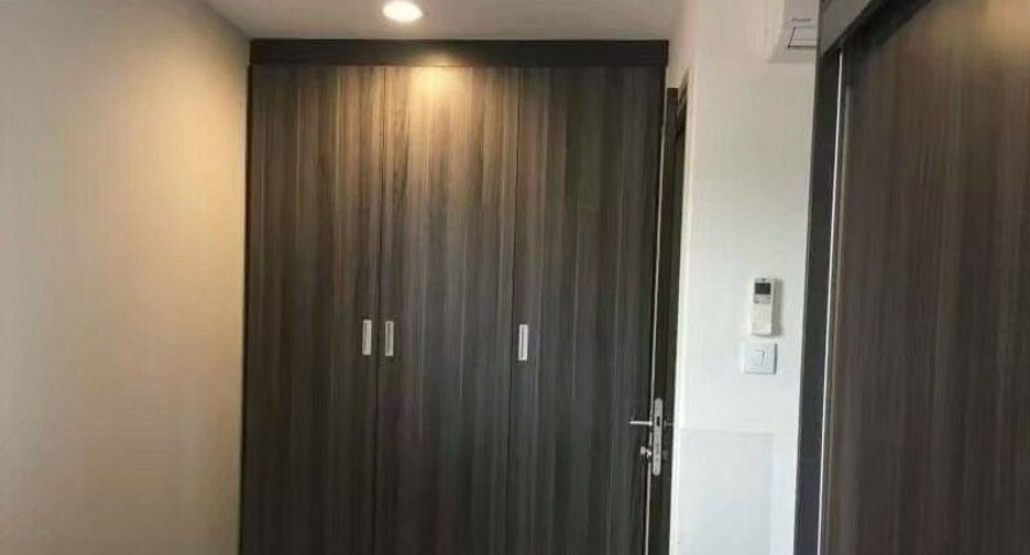 For sale 1 bed condo in Bang Na, Bangkok