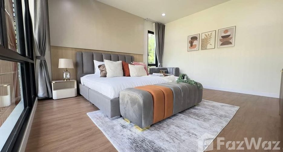 For sale 4 bedrooms villa in Sattahip, Chonburi