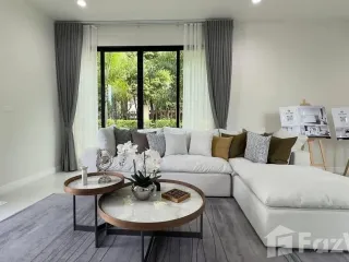 À vendre 4 chambres villa à Na Jomtien, Pattaya