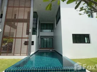 À vendre 4 chambres villa à Na Jomtien, Pattaya