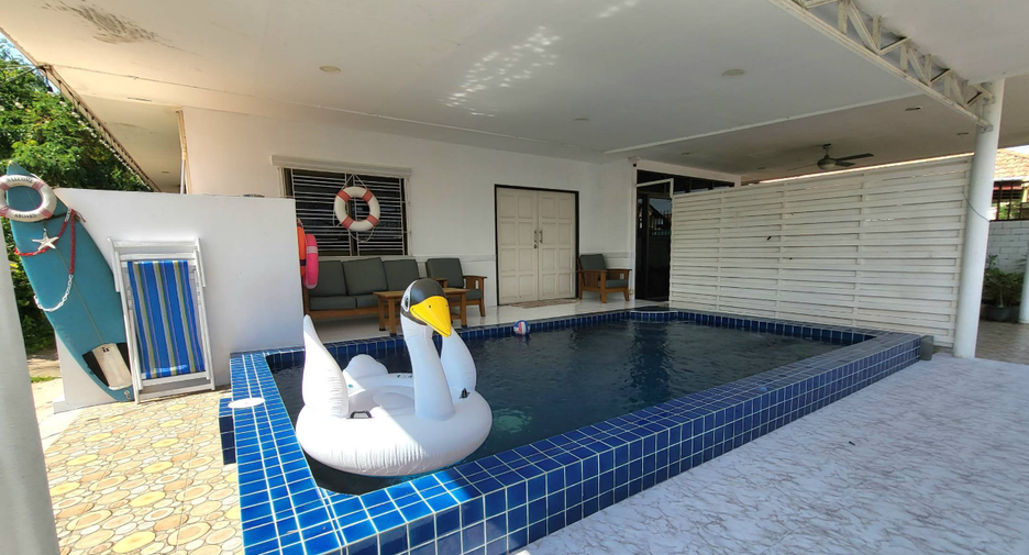 For rent 4 bedrooms house in Bang Lamung, Chonburi