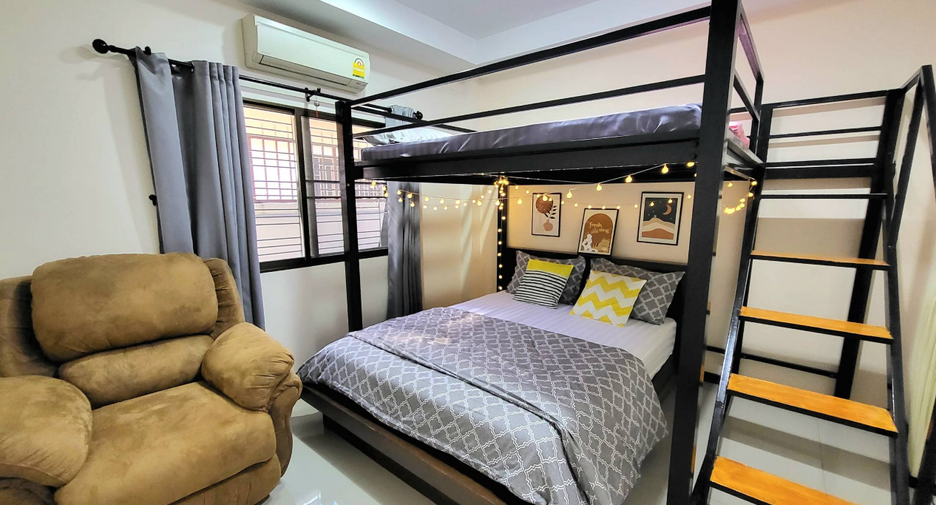 For rent 4 bedrooms house in Bang Lamung, Chonburi