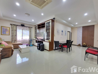 For rent 4 bedrooms house in Bang Lamung, Chonburi