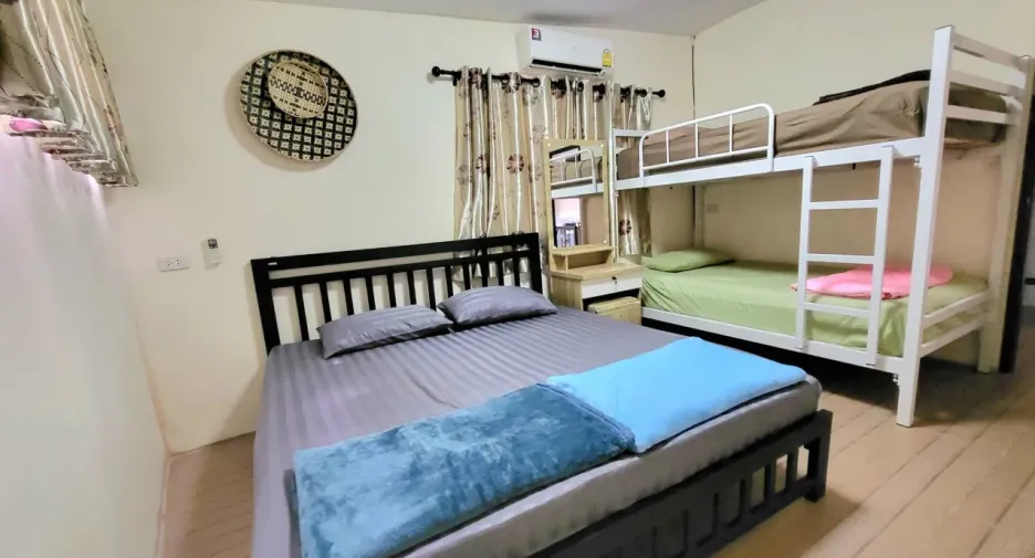 For rent 4 bedrooms house in Bang Lamung, Chonburi