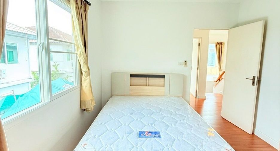 À louer 3 chambres maison à Bang Yai, Nonthaburi