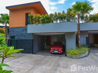 For sale 3 bedrooms villa in Mueang Phuket, Phuket