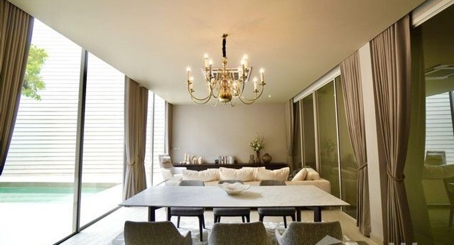 Haus zum Kauf mit 4 Zimmer in Lat Phrao, Bangkok