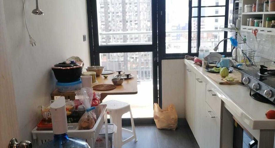 À vendre et à louer 2 chambres condo à Watthana, Bangkok