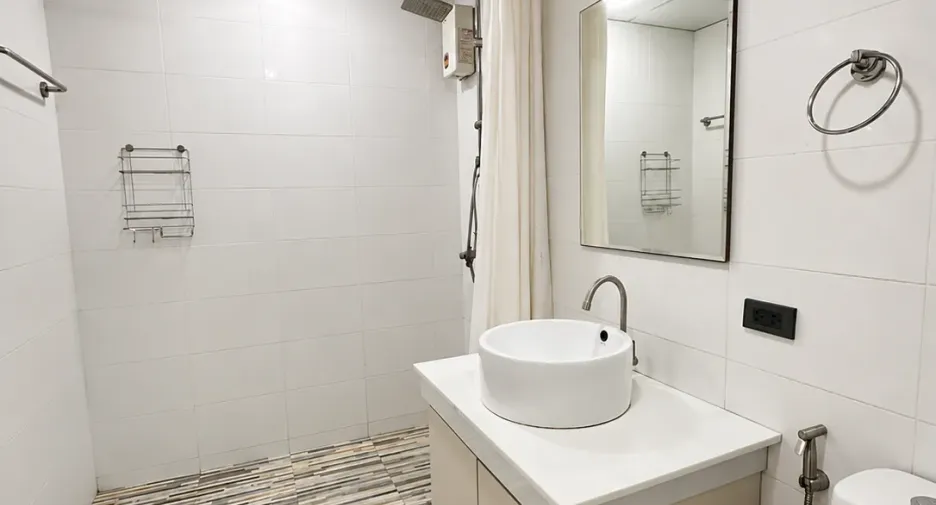 À vendre 2 chambres condo à Watthana, Bangkok
