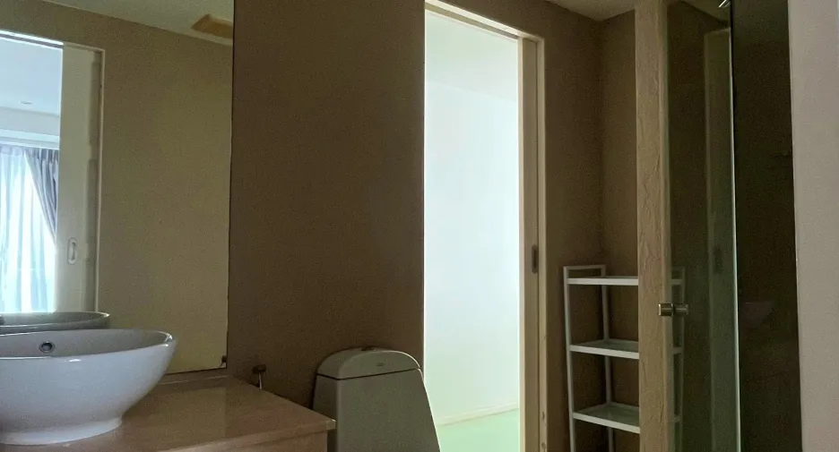 For sale 2 bedrooms condo in Mueang Phuket, Phuket
