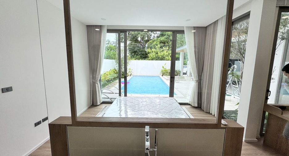 À vendre et à louer 3 chambres villa à Mueang Phuket, Phuket