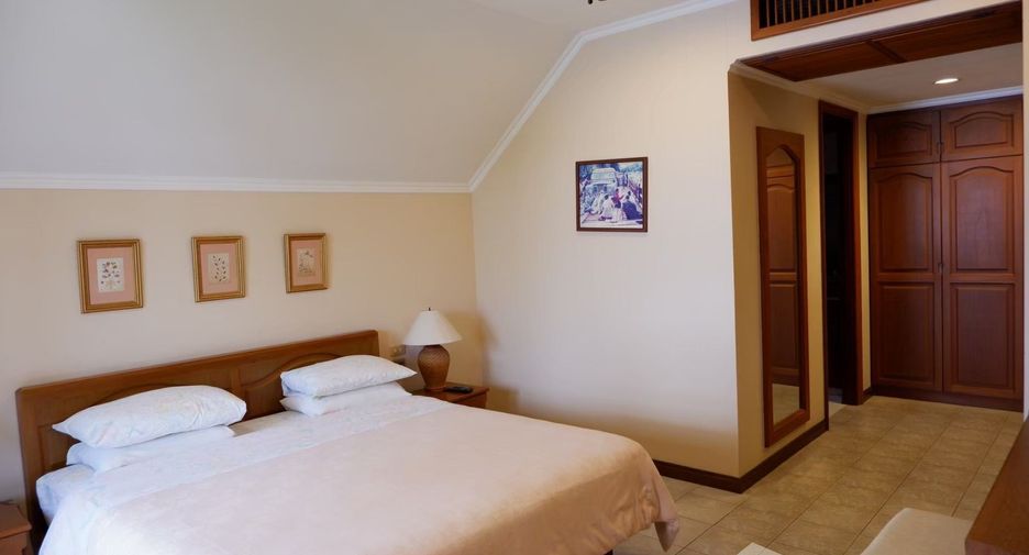 À vendre 4 chambres maison à Bang Lamung, Chonburi