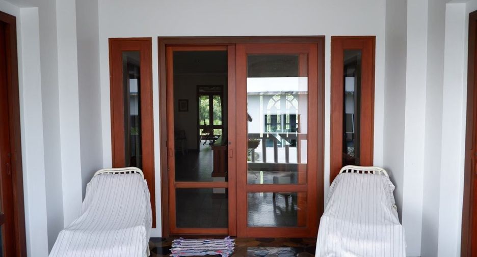 À vendre 4 chambres maison à Bang Lamung, Chonburi